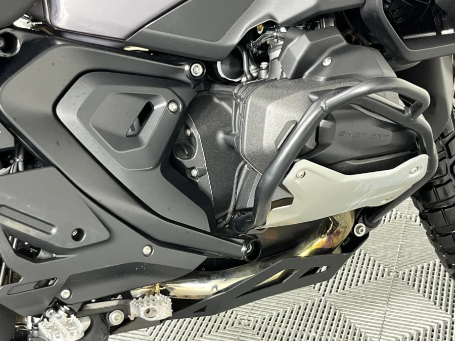 Used 2025 BMW R Series R 1300 GS Adventure Style Triple Black - WeBuyCars JHB South