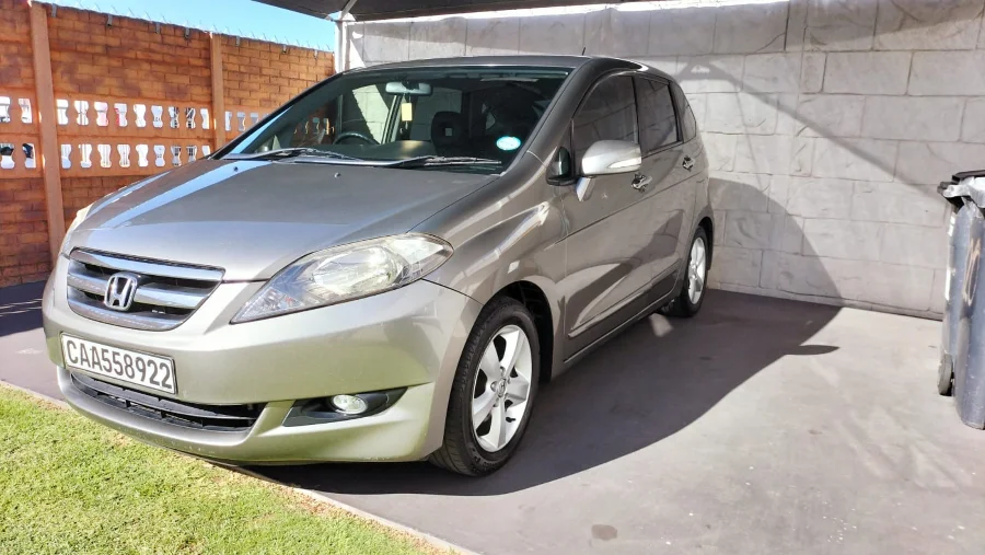 Used 2008 Honda FR-V 1.8 - Private Seller Used 2008 Honda FR-V 1.8 - Private Seller