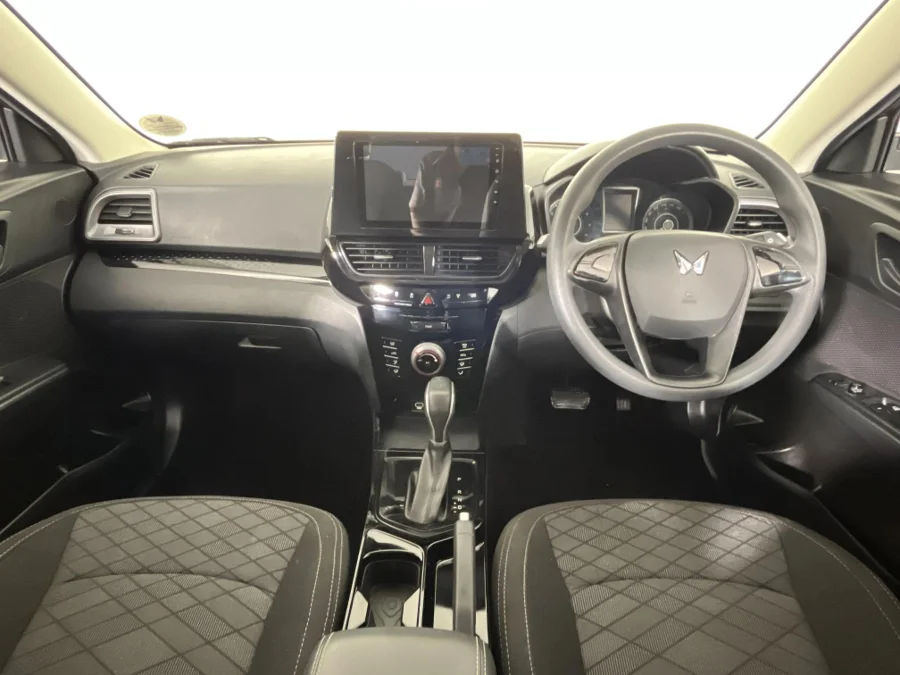 Used 2025 Mahindra XUV 3XO 1.2T MX2 auto - WeBuyCars Pietermaritzburg