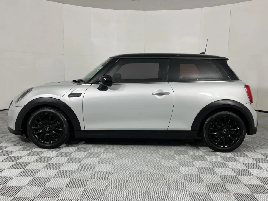 Used 2021 MINI Hatch Cooper Hatch 3-door - WeBuyCars Gqeberha