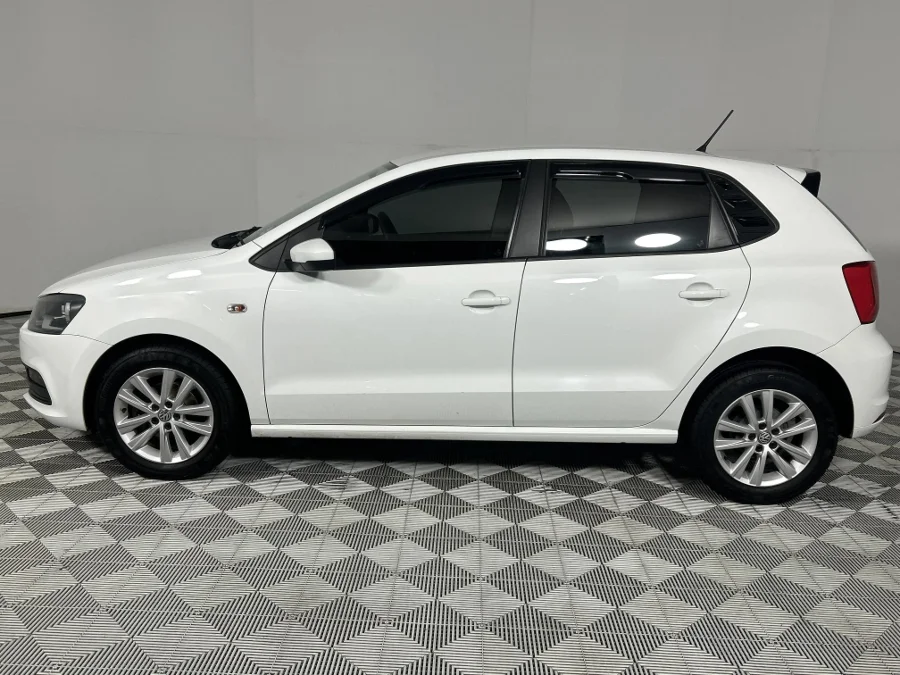 Used 2019 Volkswagen Polo Vivo hatch 1.4 Comfortline - WeBuyCars Lansdowne