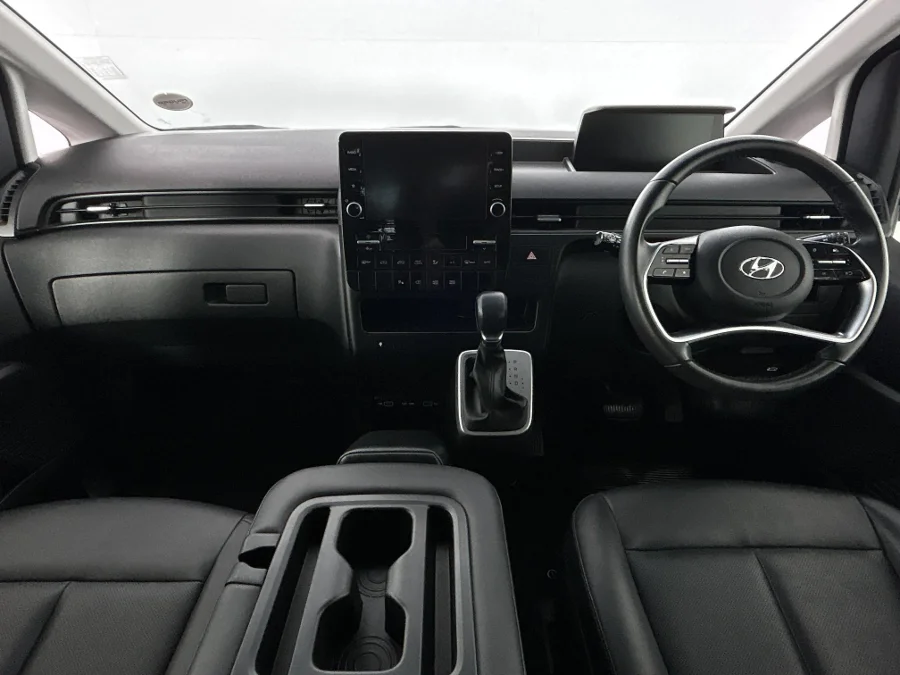 Used 2023 Hyundai Staria 2.2D Executive 9-seater - WeBuyCars Lansdowne