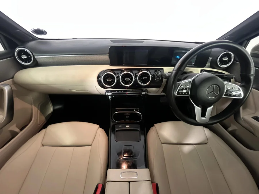 Used 2019 Mercedes-Benz A-Class A200d hatch AMG Line - WeBuyCars Montana