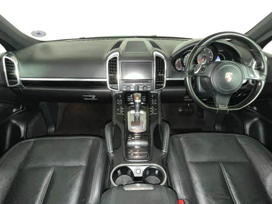 Used 2012 Porsche Cayenne diesel - WeBuyCars Germiston