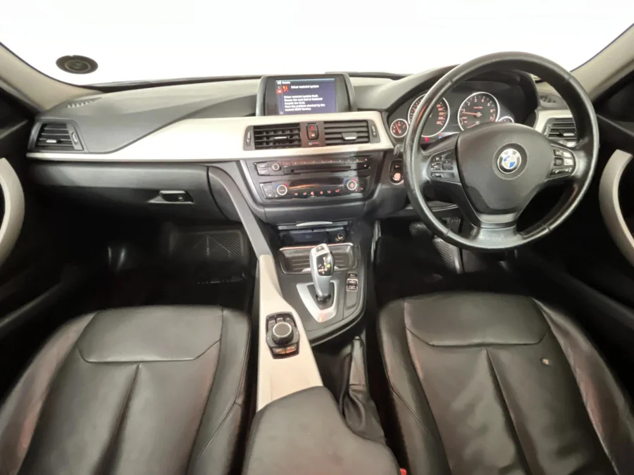 Used 2014 BMW 3 Series 320i sports-auto - WeBuyCars JHB South