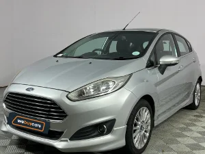 Used 2015 Ford Fiesta 5-door 1.0T Titanium auto