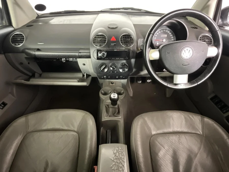 Used 2006 Volkswagen Beetle cabriolet 2.0 - WeBuyCars Silverlakes