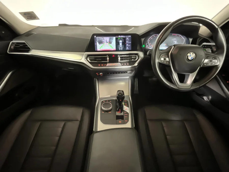 Used 2019 BMW 3 Series 330i - WeBuyCars Midstream