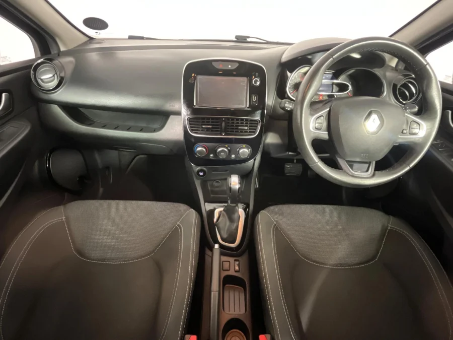 Used 2017 Renault Clio 88kW turbo Expression auto - WeBuyCars Richmond