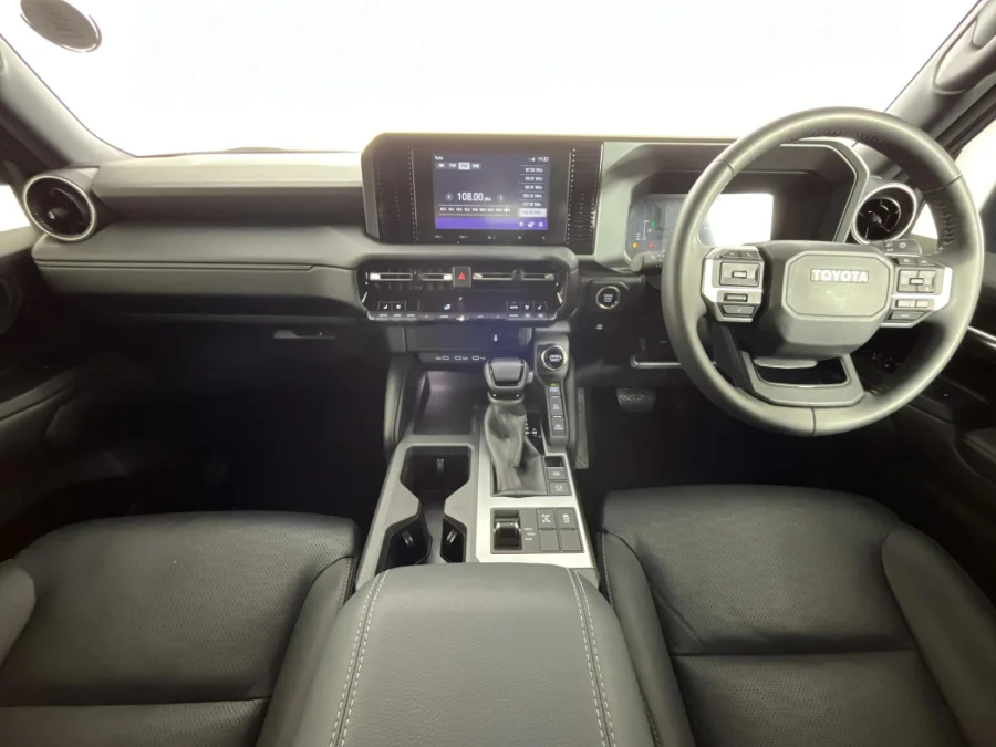 Used 2025 Toyota Land Cruiser Prado 2.8GD TX - WeBuyCars Silverlakes