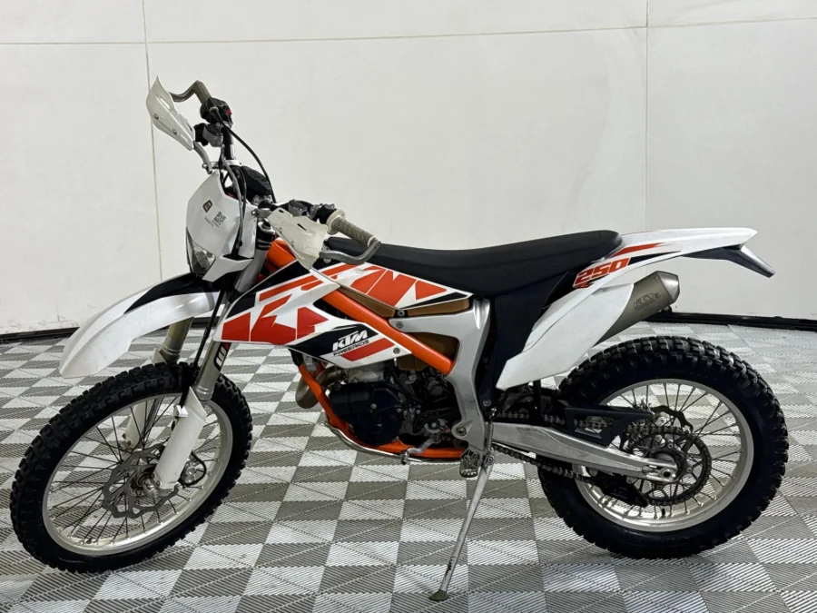 Used 2015 KTM Freeride 250 R - WeBuyCars Midstream