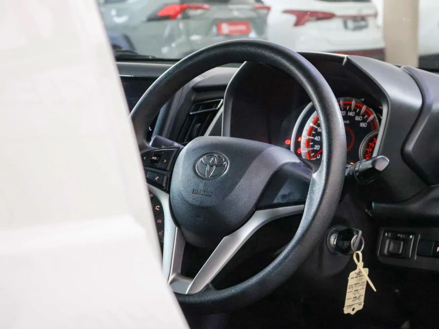 Used 2025 Toyota Vitz 1.0 XR auto - SMG Toyota Cresta