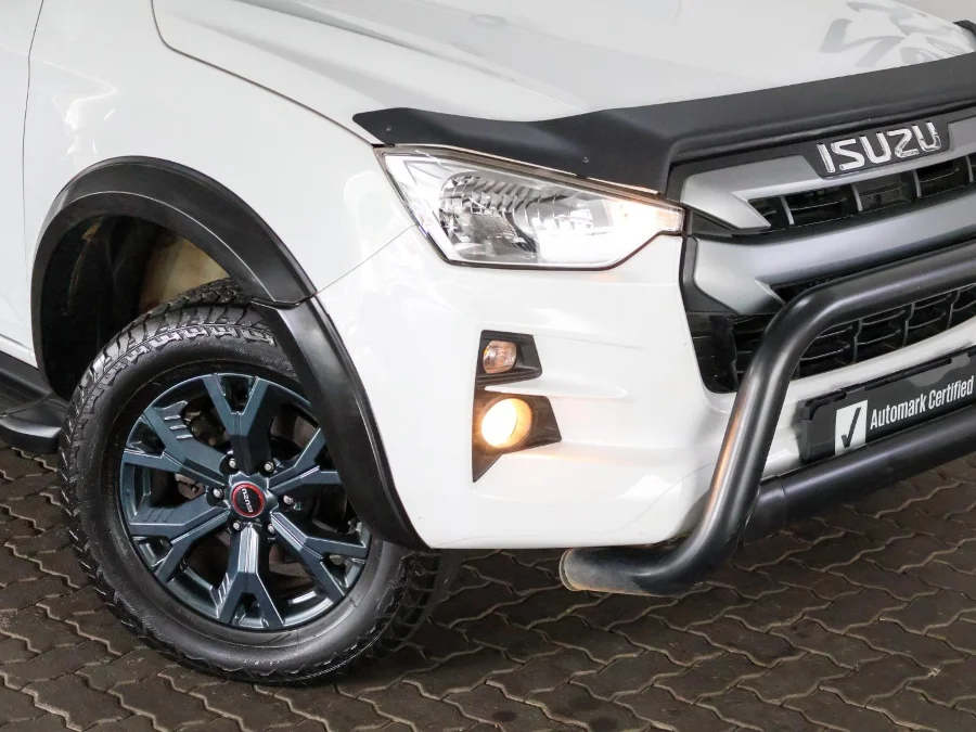 Used 2023 Isuzu D-Max 1.9TD double cab LS auto - SMG Toyota Cresta