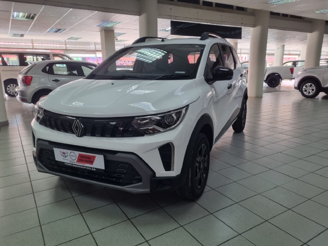 Used 2026 Renault Triber 1.0 Techno