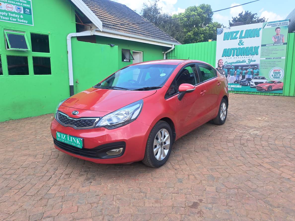 Used 2016 Kia Rio sedan 1.4 auto