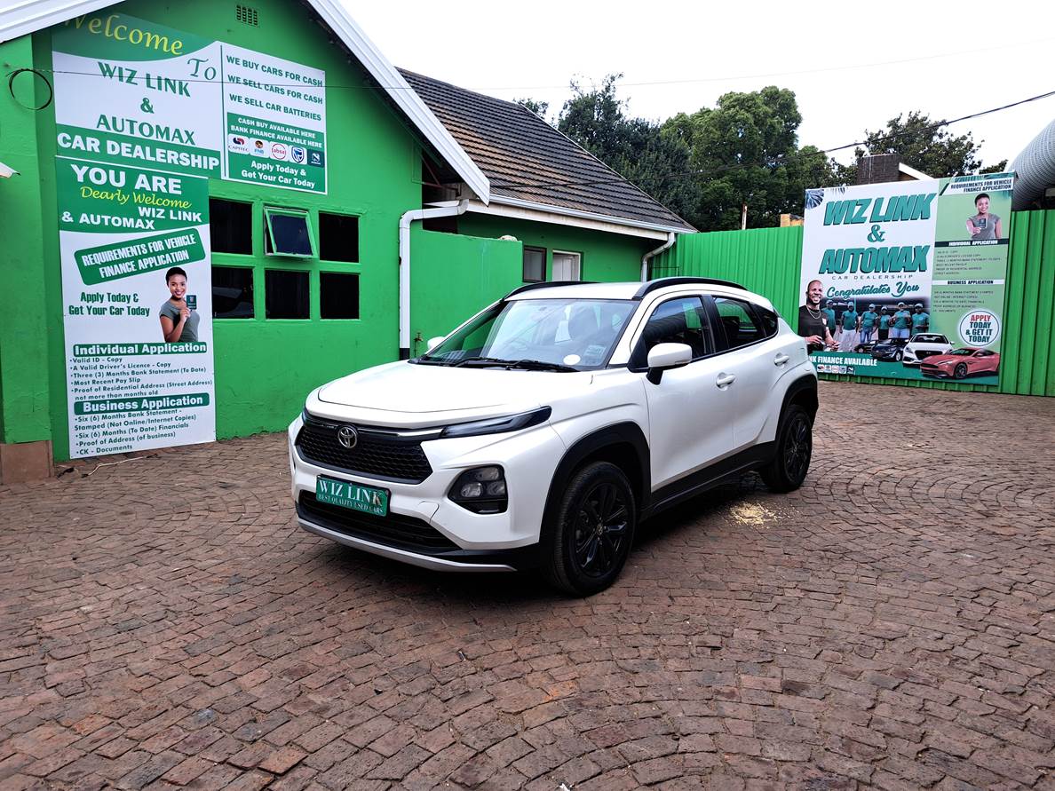 Used 2025 Toyota Starlet Cross 1.5 XR auto