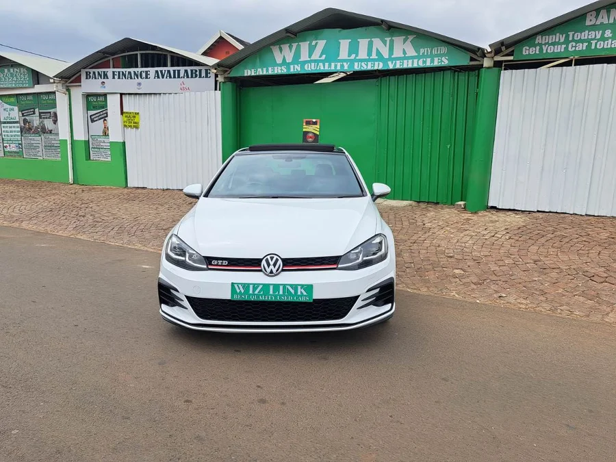 Used 2019 Volkswagen Golf GTD - Wiz Link