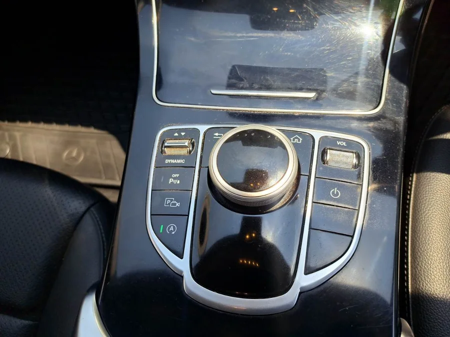 Used 2019 Mercedes-Benz C-Class C200 auto - Wiz Link