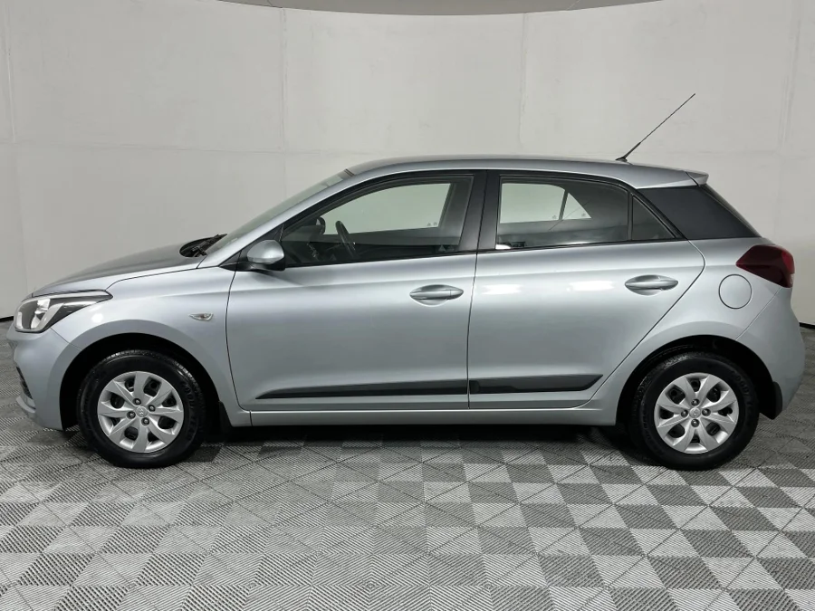 Used 2019 Hyundai i20 1.4 Motion auto - WeBuyCars Montana
