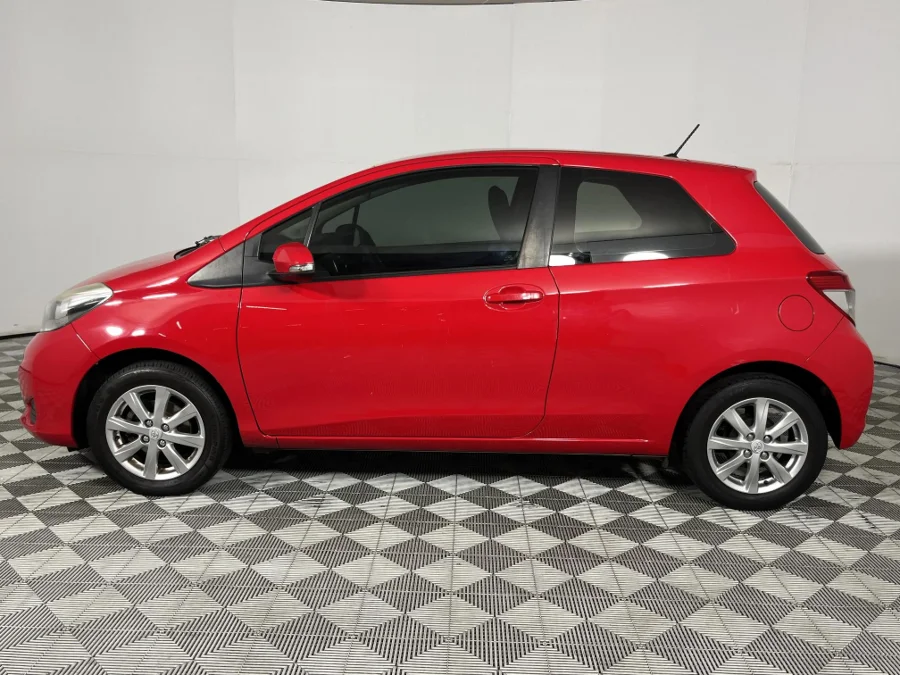 Used 2012 Toyota Yaris 3-door 1.0 XS - WeBuyCars Richmond Used 2012 Toyota Yaris 3-door 1.0 XS - WeBuyCars Richmond