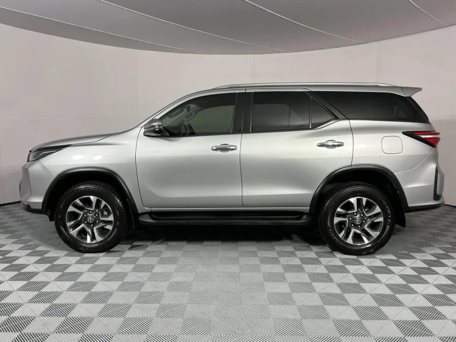Used 2024 Toyota Fortuner 2.4GD-6 auto - WeBuyCars Lansdowne