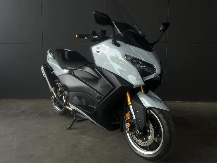 YAMAHA T-MAX 560 - FAST KTM YAMAHA T-MAX 560 - FAST KTM