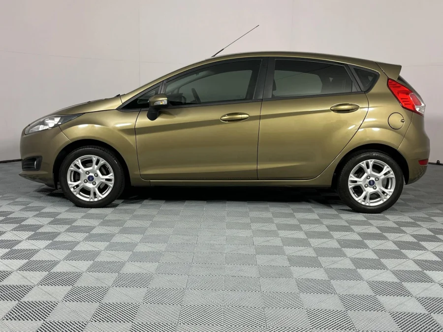 Used 2013 Ford Fiesta 5-door 1.0T Trend - WeBuyCars Lansdowne