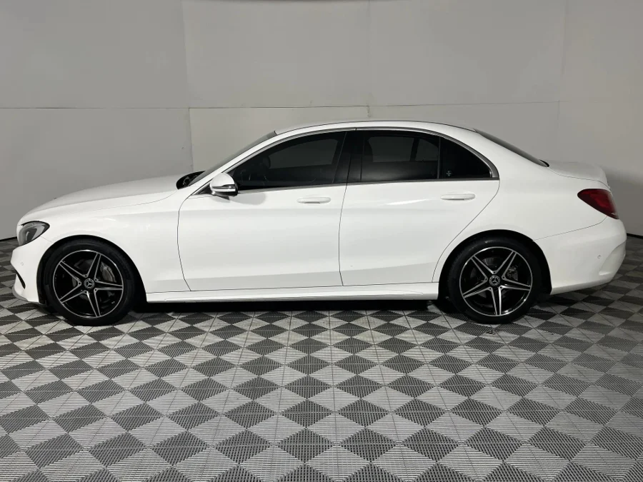 Used 2018 Mercedes-Benz C-Class C180 AMG Line auto - WeBuyCars Germiston