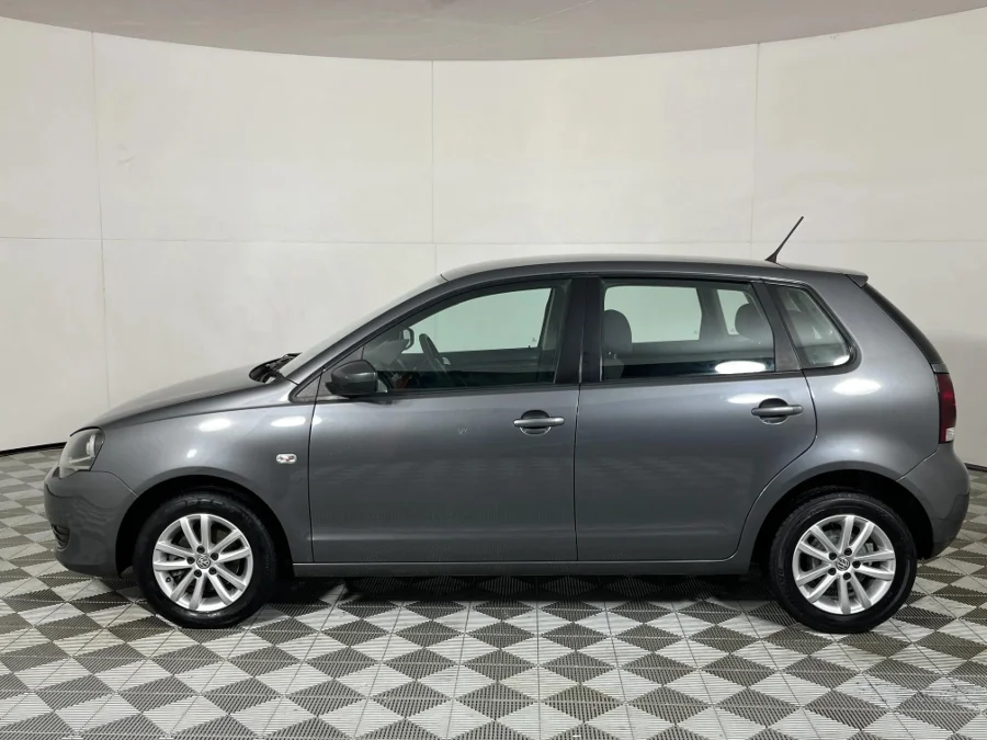 Used 2016 Volkswagen Polo Vivo sedan 1.4 Trendline - WeBuyCars JHB South