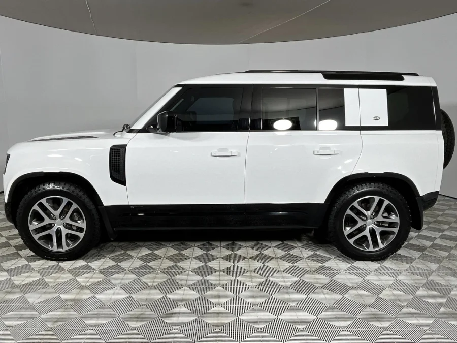 Used 2021 Land Rover Defender 110 D300 X-Dynamic HSE - WeBuyCars Lansdowne