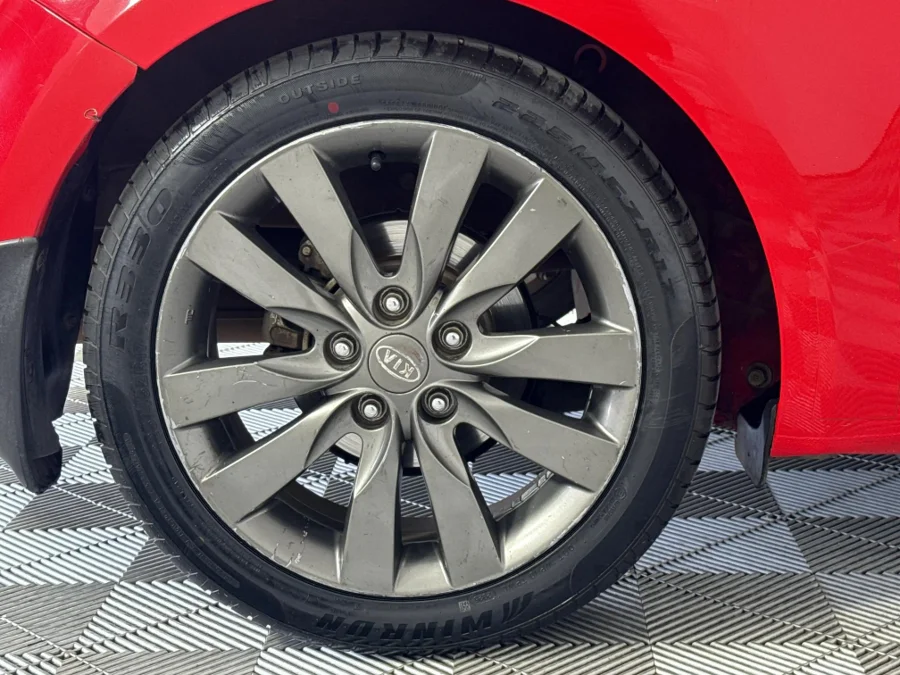 Used 2011 Kia Cerato Koup 2.0 SX auto - WeBuyCars Vereeniging