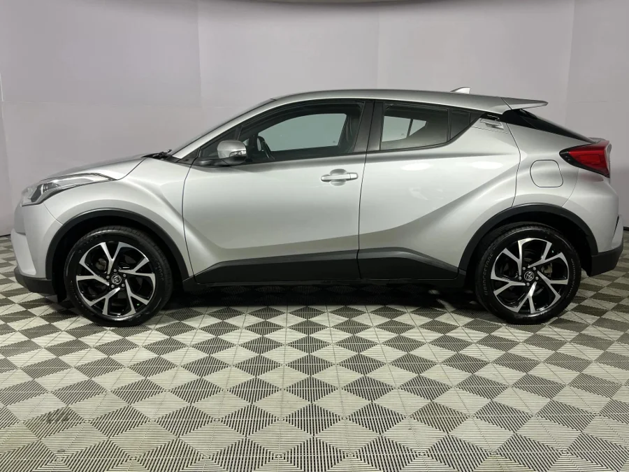 Used 2018 Toyota C-HR 1.2T Plus manual - WeBuyCars Silverlakes