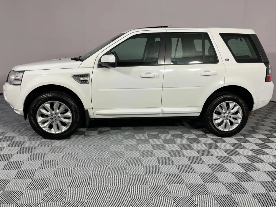 Used 2014 Land Rover Freelander 2 SD4 SE - WeBuyCars Lansdowne