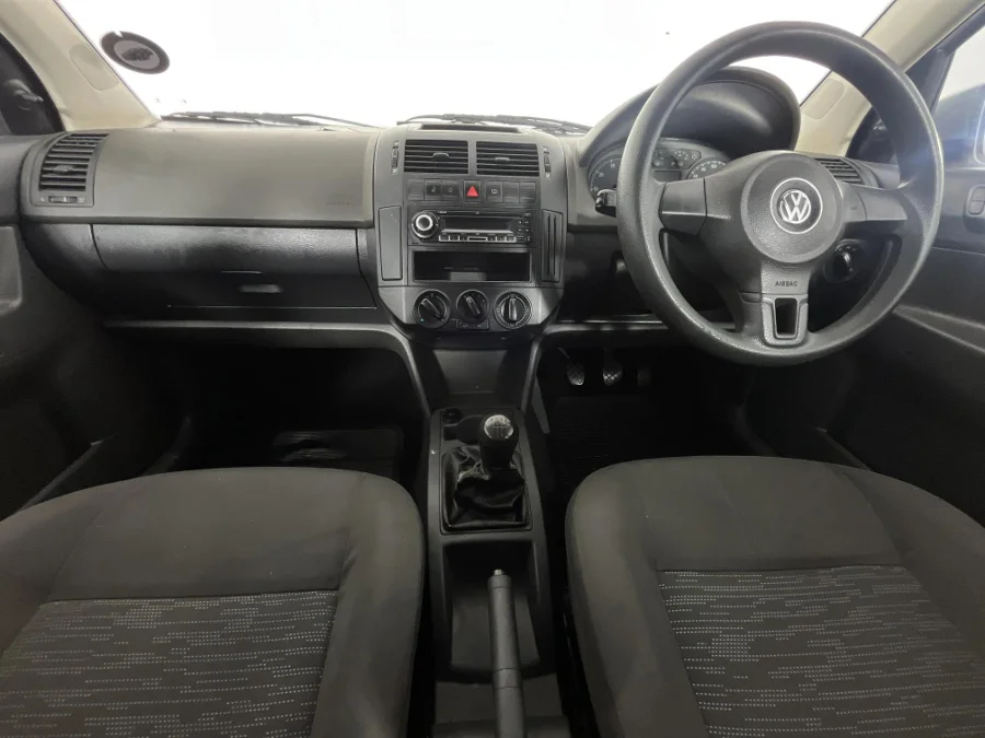 Used 2015 Volkswagen Polo Vivo sedan 1.4 Trendline - WeBuyCars Montana