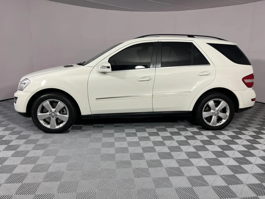 Used 2010 Mercedes-Benz ML ML500 - WeBuyCars Lansdowne