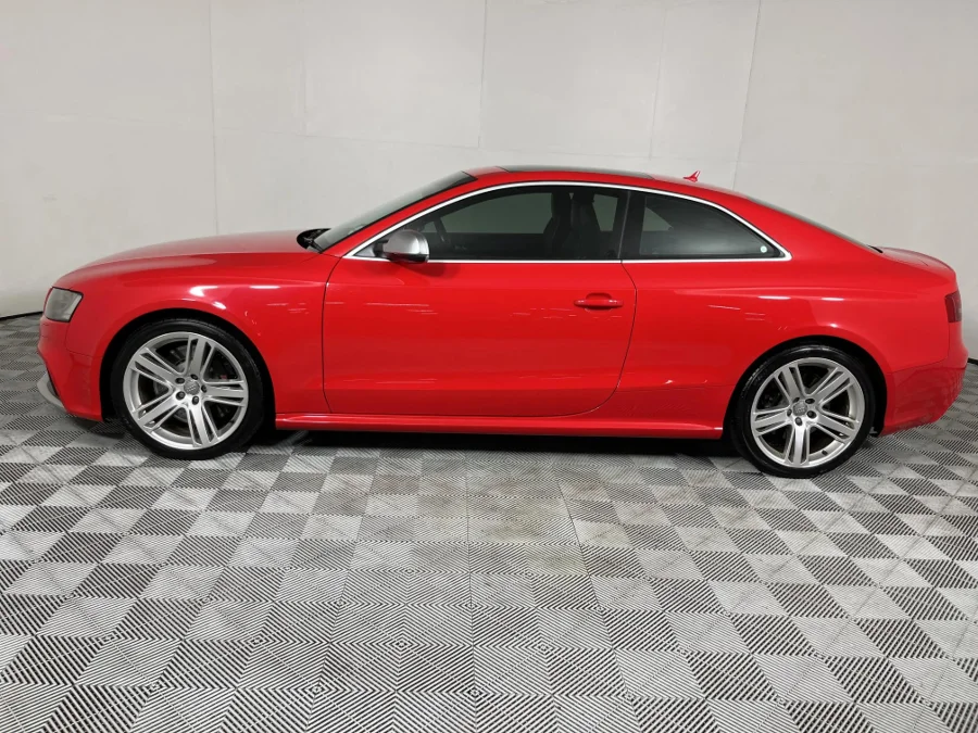 Used 2011 Audi RS5 coupe quattro - WeBuyCars The Dome