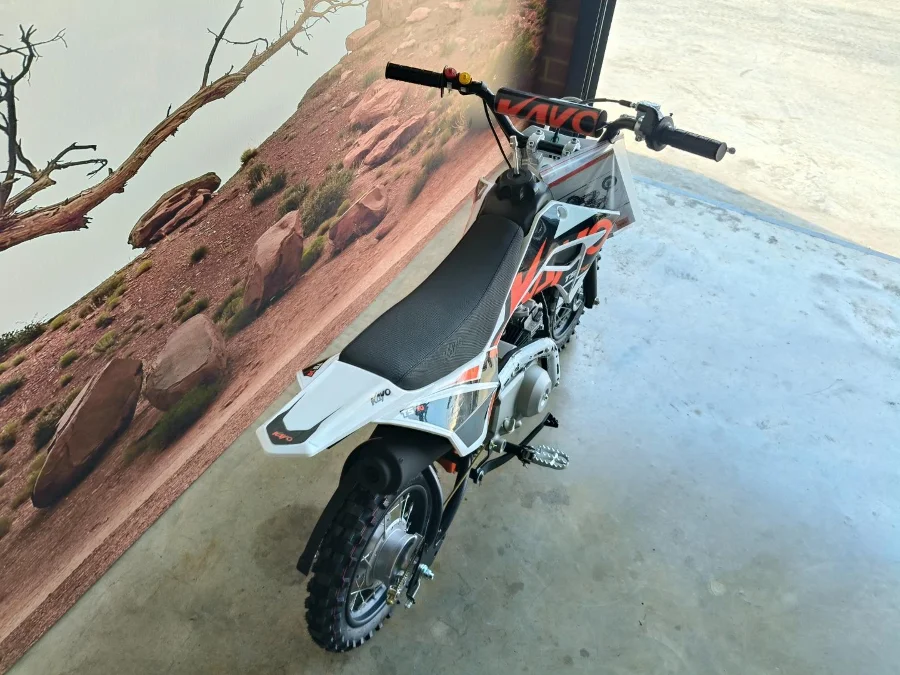 Preloaded Image 8