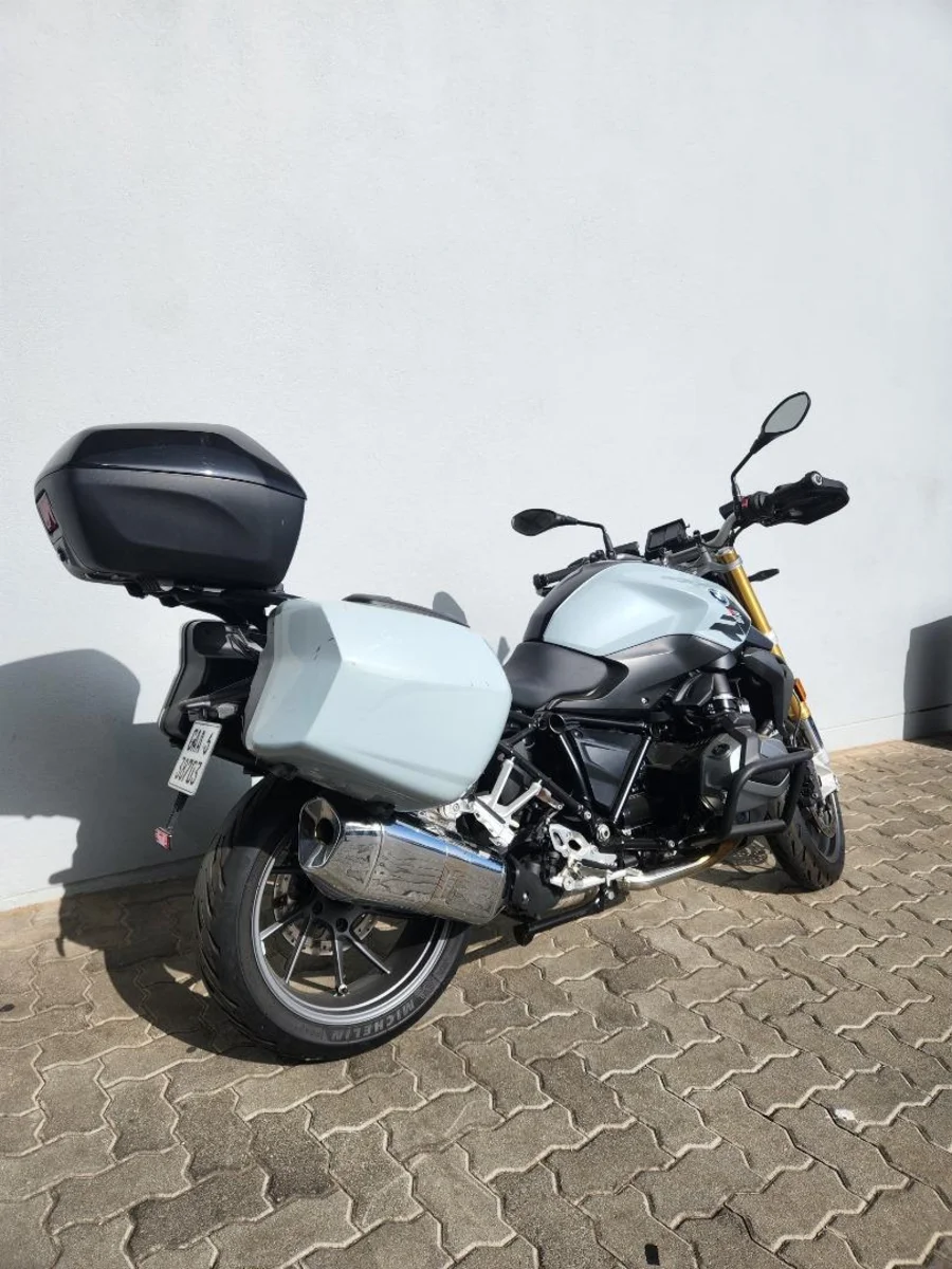Used 2025 BMW R1250R - BMW East Rand
