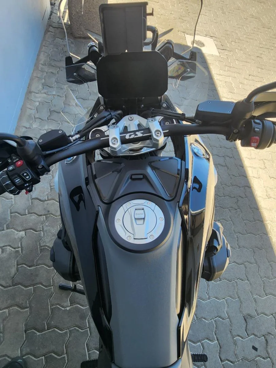 Preloaded Image 9