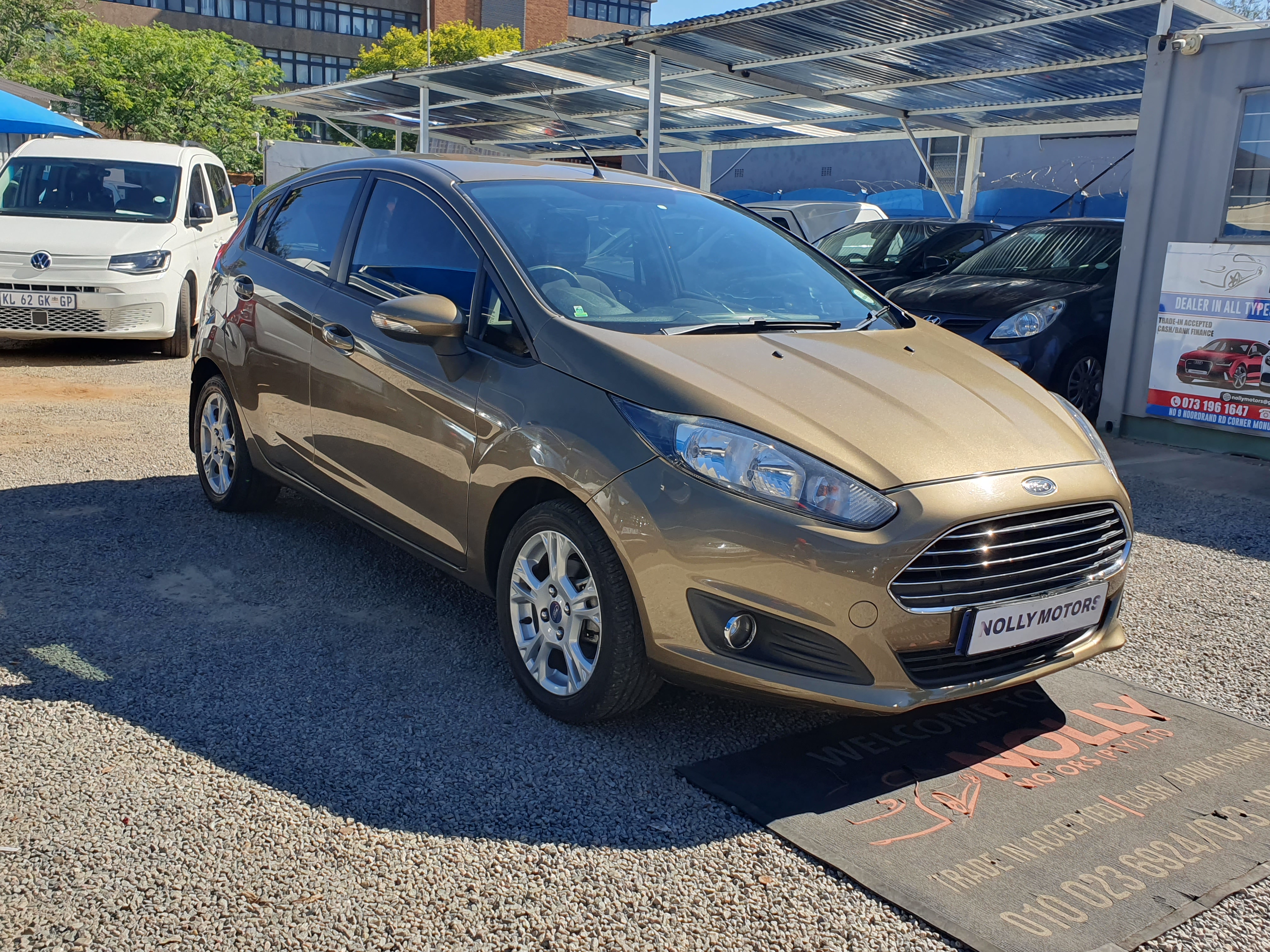Used 2014 Ford Fiesta 5-door 1.0T Titanium