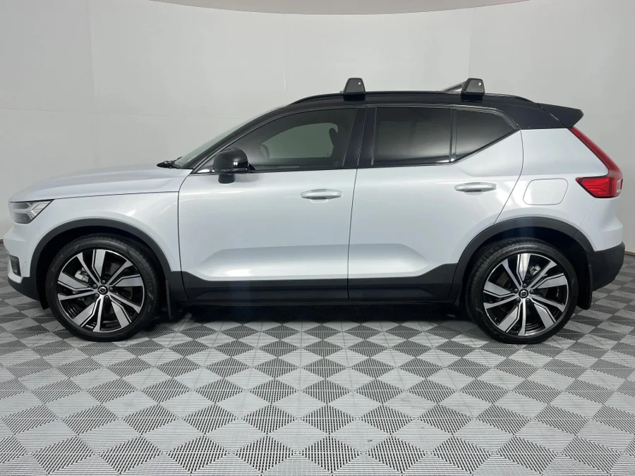 Used 2022 Volvo XC40 Recharge Twin Motor Ultimate - WeBuyCars Brackenfell Cape Town