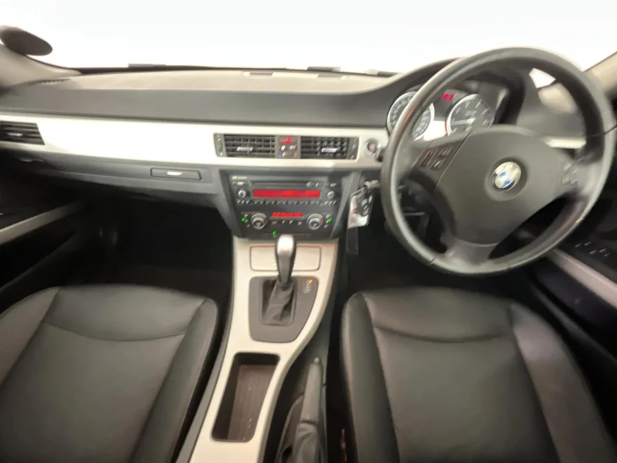 Used 2012 BMW 3 Series 320i auto - WeBuyCars The Dome