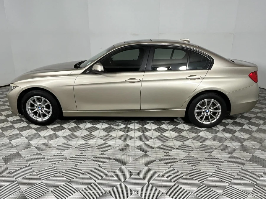 Used 2015 BMW 3 Series 320i sports-auto - WeBuyCars Richmond