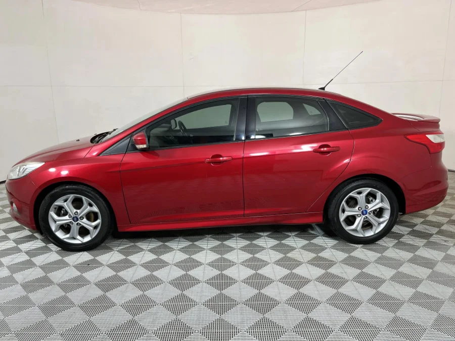 Used 2014 Ford Focus sedan 1.6 Trend - WeBuyCars JHB South