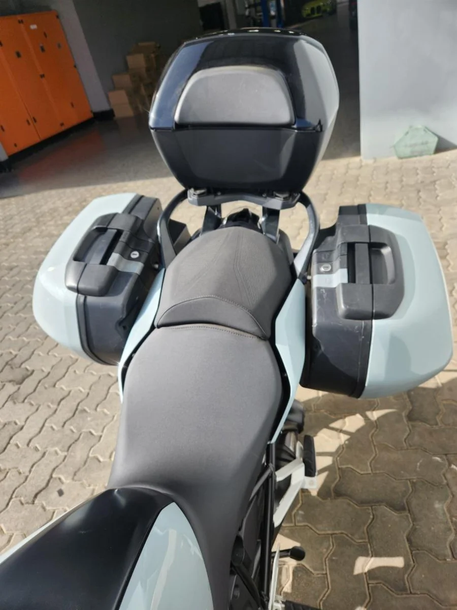 Used 2025 BMW R1250R - BMW East Rand