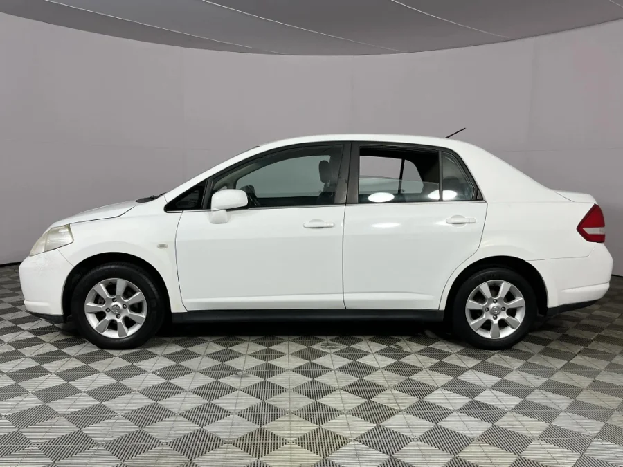 Used 2011 Nissan Tiida sedan 1.8 Acenta - WeBuyCars Lansdowne
