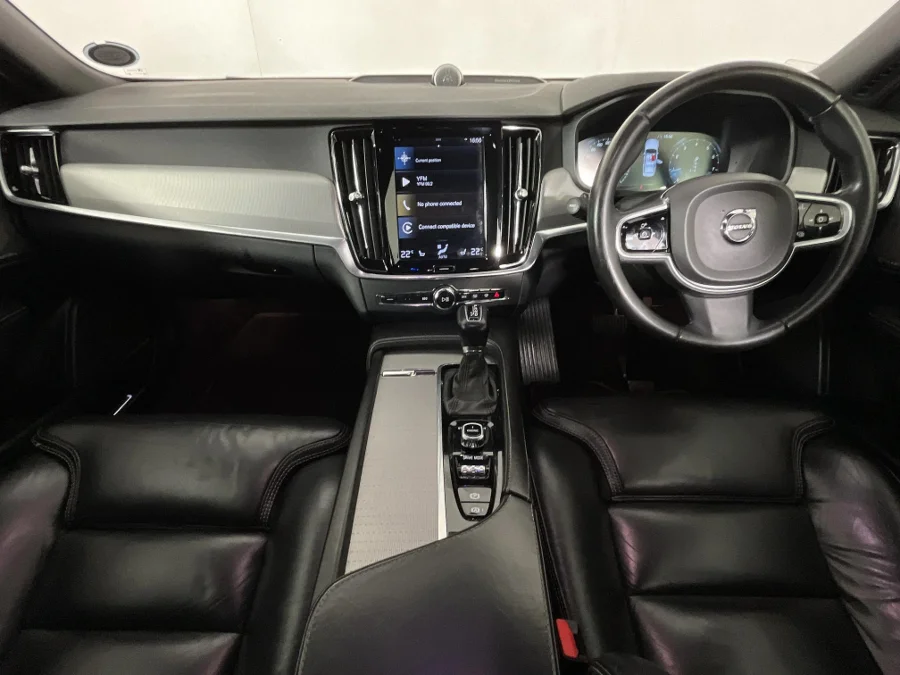 Used 2017 Volvo S90 T6 AWD Inscription - WeBuyCars The Dome