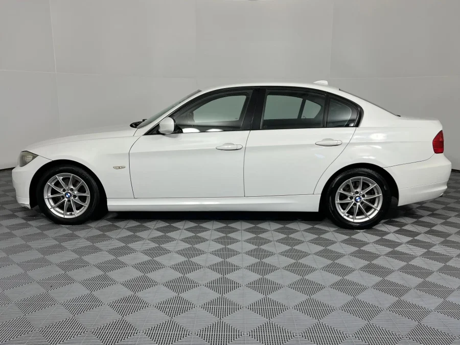 Used 2009 BMW 3 Series 320i Innovations - WeBuyCars Montana