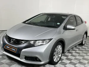 Used 2014 Honda Civic hatch 1.8 Executive