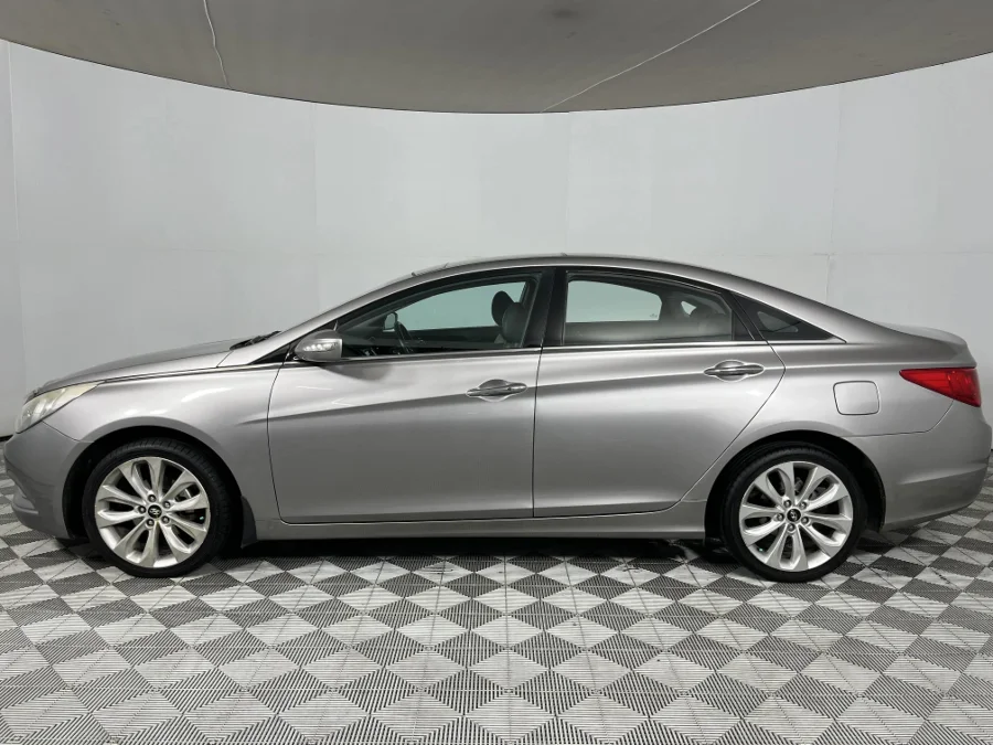Used 2011 Hyundai Sonata 2.4 Executive - WeBuyCars Lansdowne